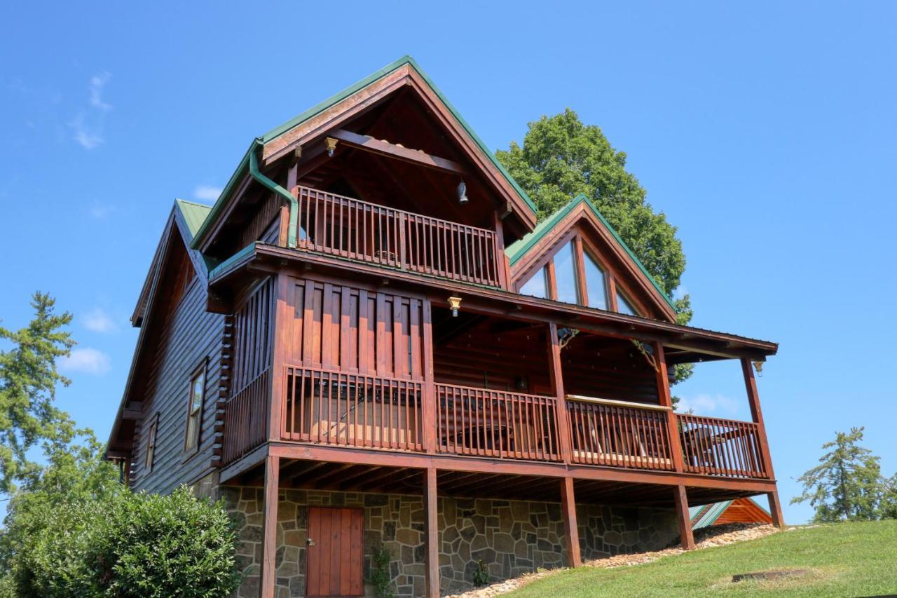 Villa A Stone'S Throw Cabin Pigeon Forge Exterior foto